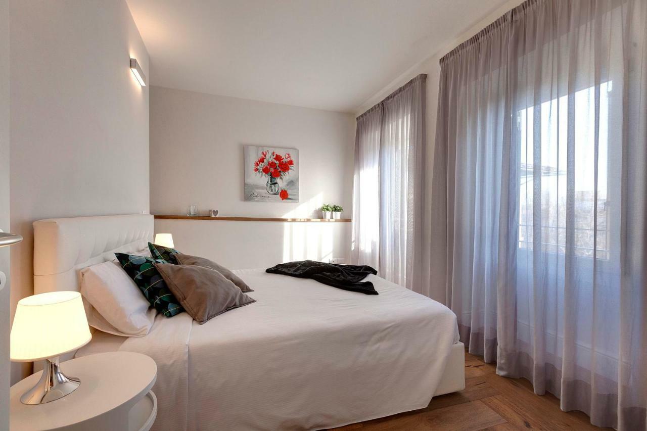 Mattonaia Apartment By Mamo Florence Luaran gambar